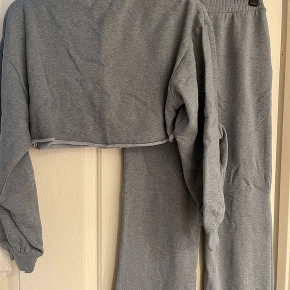 H&M loungewear set NWT - Picture 2 of 2